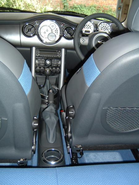 04-08-21_08 - Interior.JPG